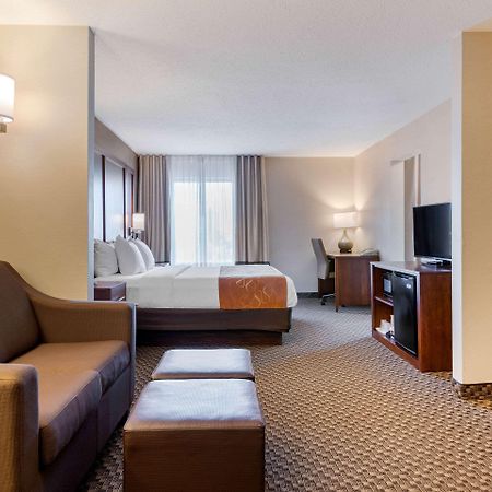 Comfort Suites South Haven Near I-96 Luaran gambar