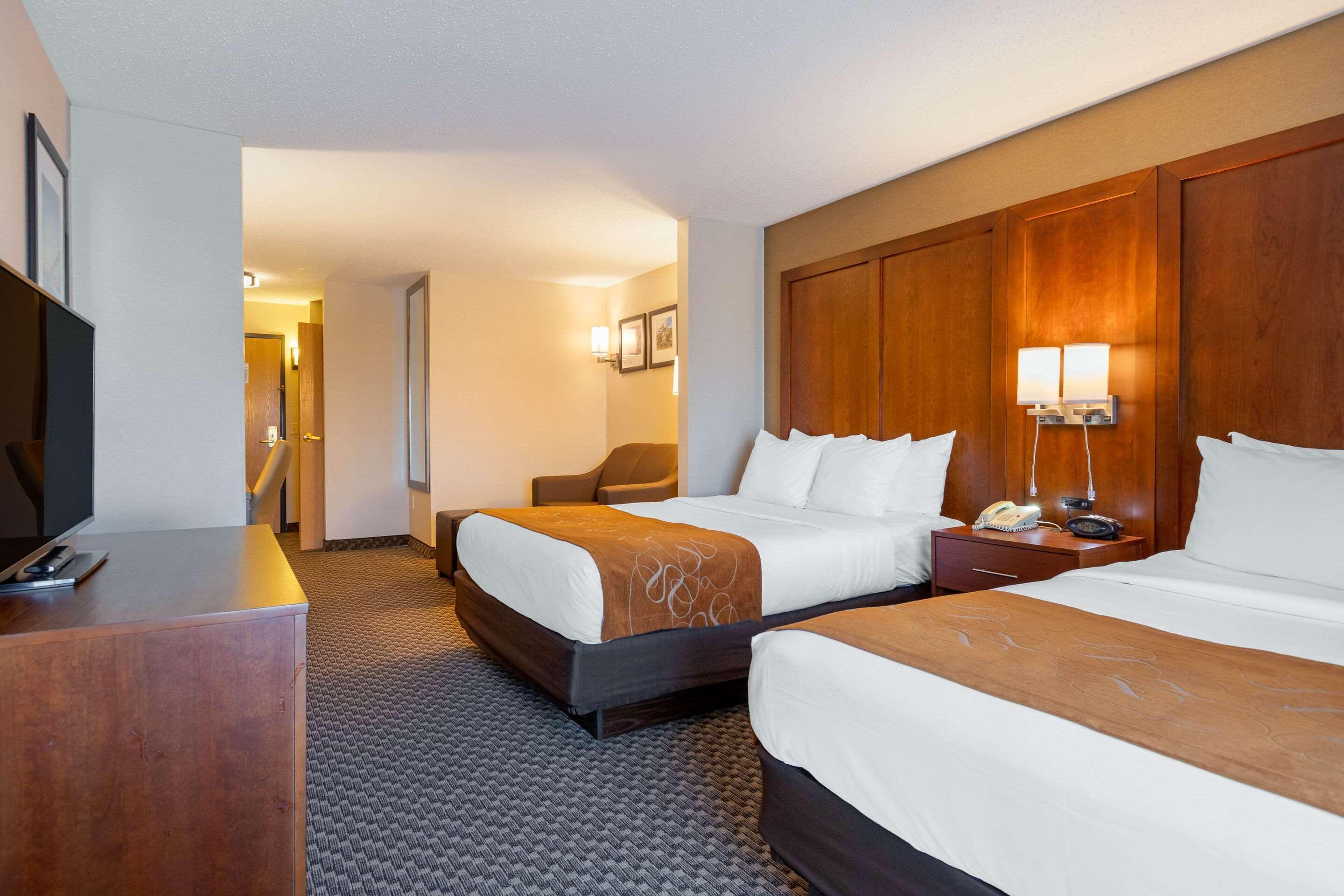Comfort Suites South Haven Near I-96 Luaran gambar