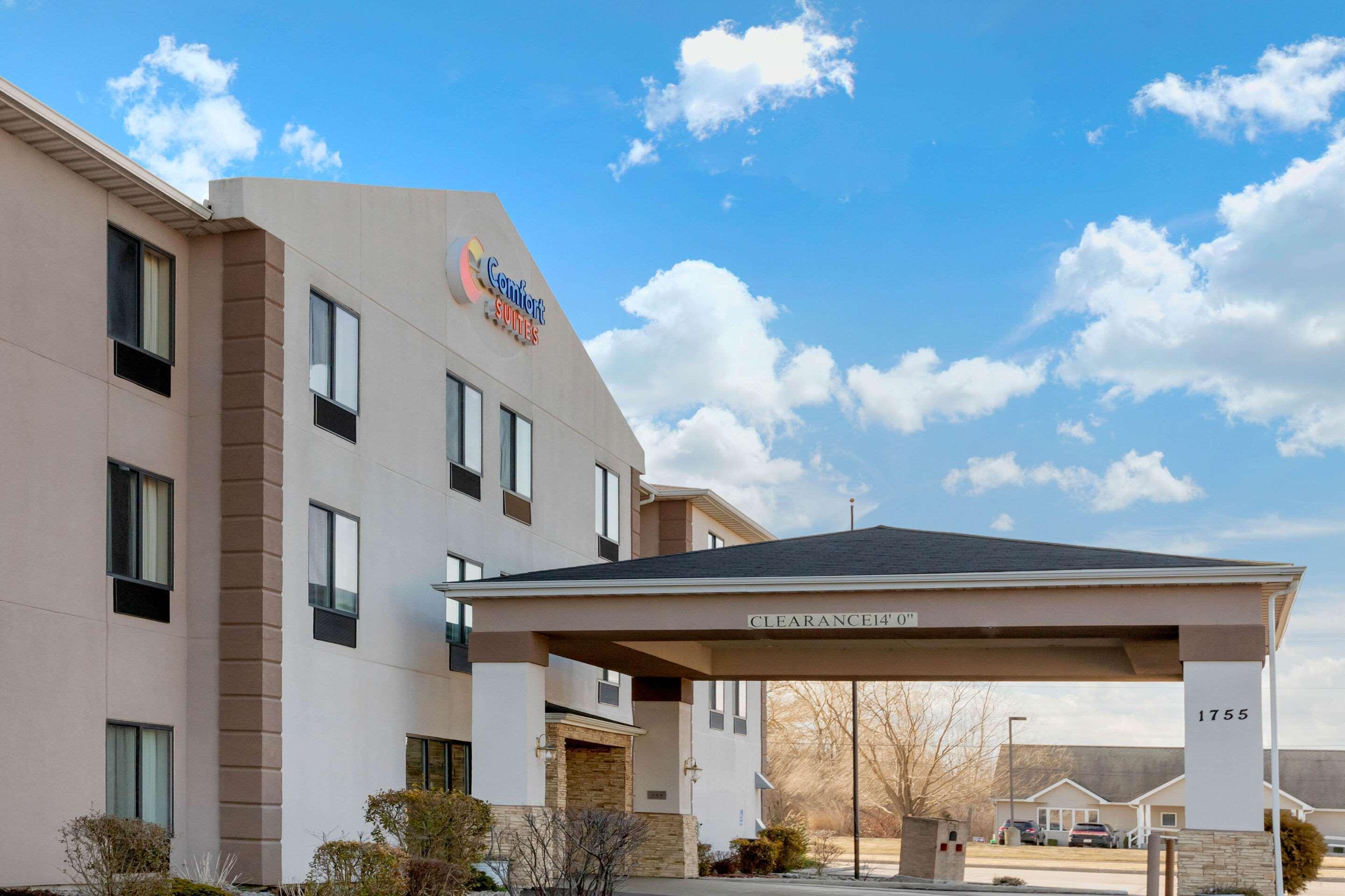 Comfort Suites South Haven Near I-96 Luaran gambar