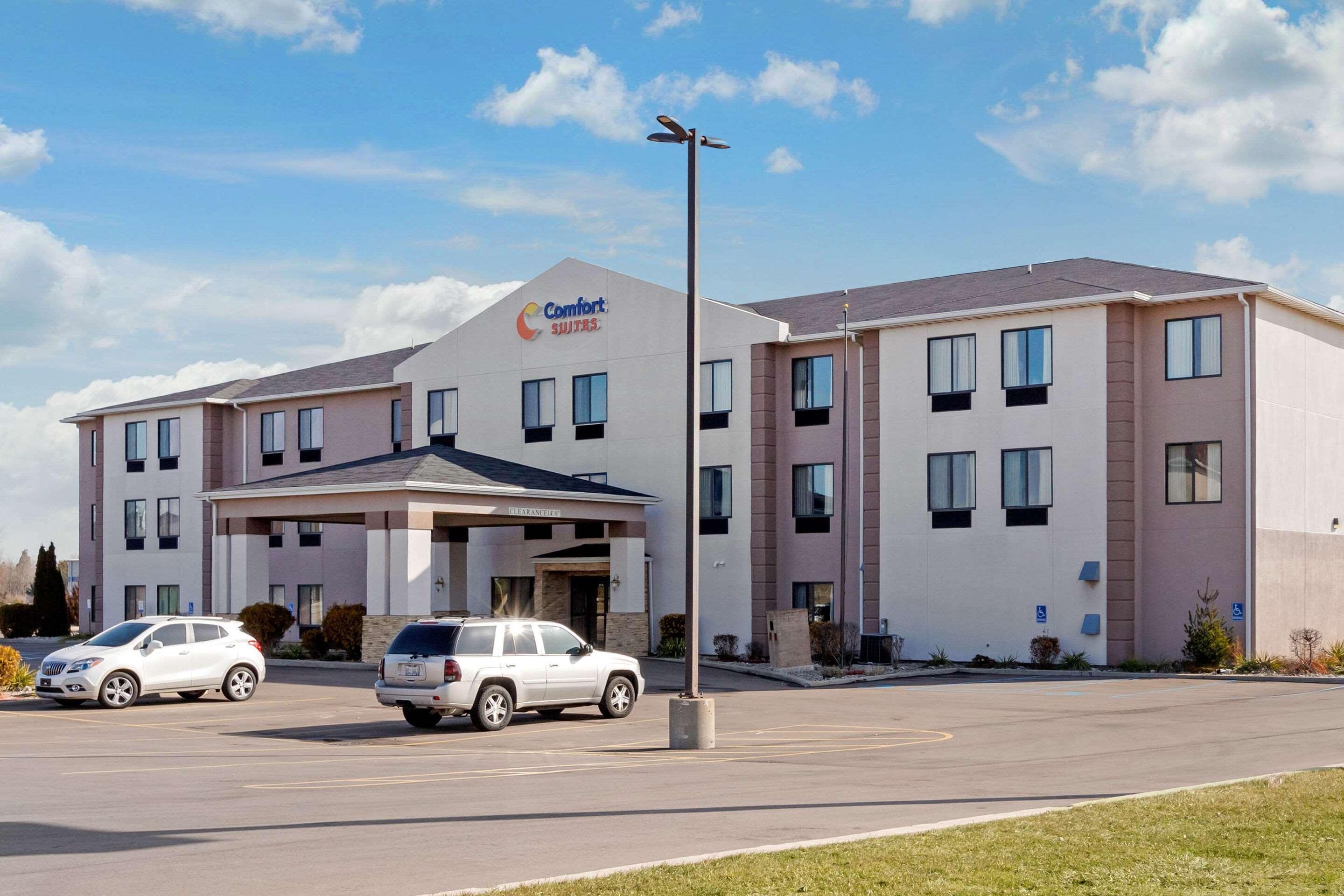 Comfort Suites South Haven Near I-96 Luaran gambar