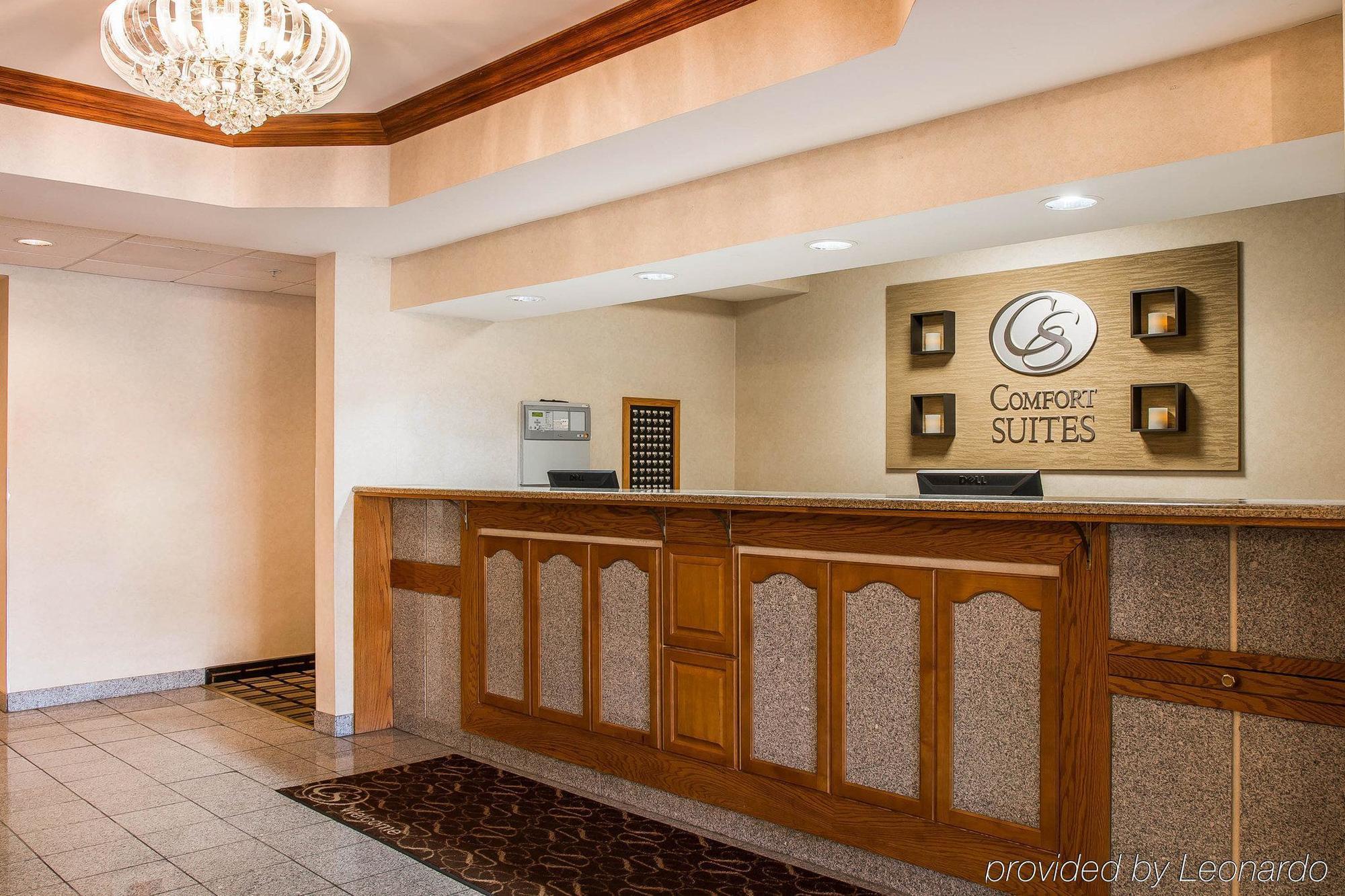 Comfort Suites South Haven Near I-96 Luaran gambar